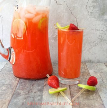 This CopyCat Sonic Strawberry Limeade Recipe is something everyone will love. Perfect drink recipe parties and get-togethers too with just 3 ingredients. #sonic #strawberrylimeade #copycat | Strawberry Recipes | Drink Recipes | Copycat Recipes | Sonic Recipes