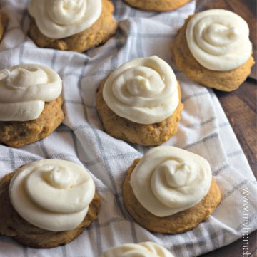 pumpkin cookies cream cheese frosting
