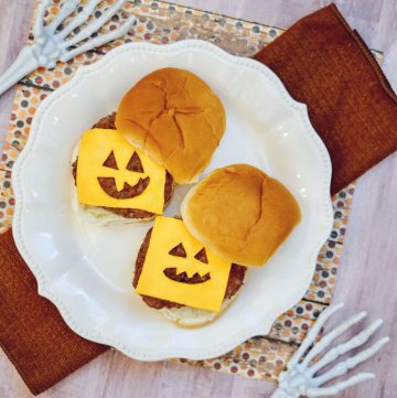 Halloween cheeseburger idea